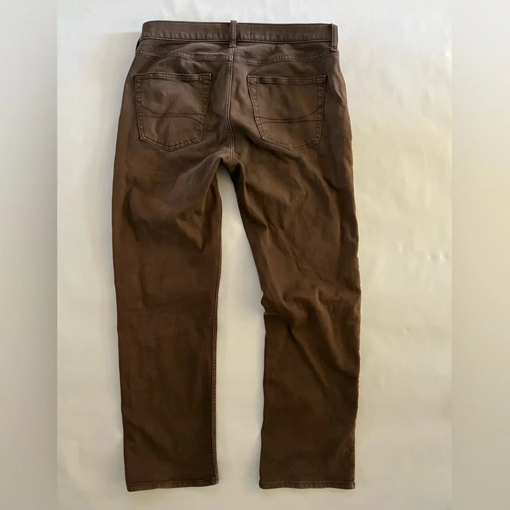 Hollister Straight Fit Brown Jeans - Picture 4 of 4